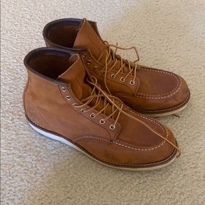 Men’s red wing boots 10.5